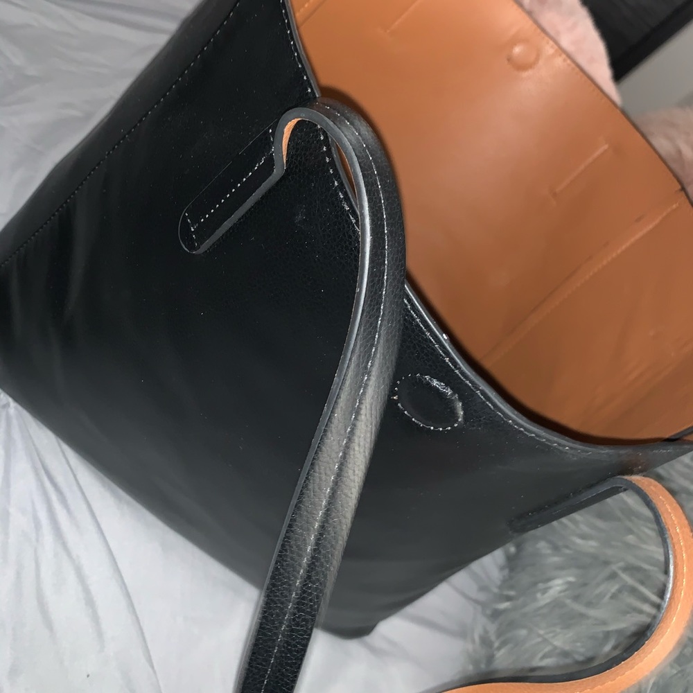 Reversible purse